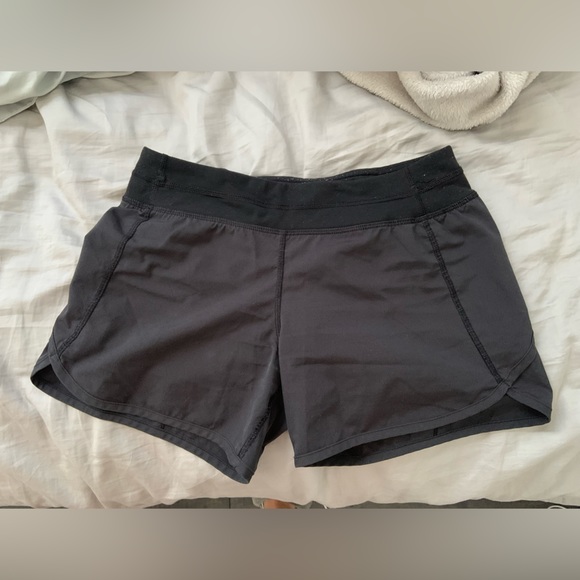 Ivivva Workout Shorts - Picture 2 of 3